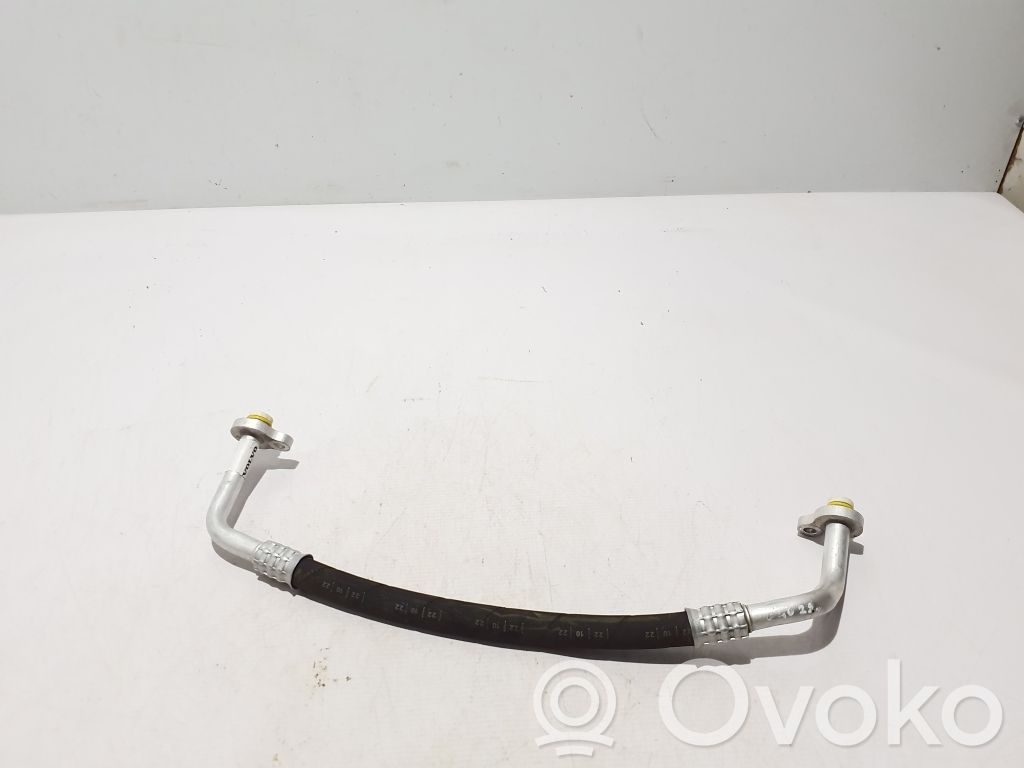 Volvo C40 Wąż / Przewód klimatyzacji A/C 