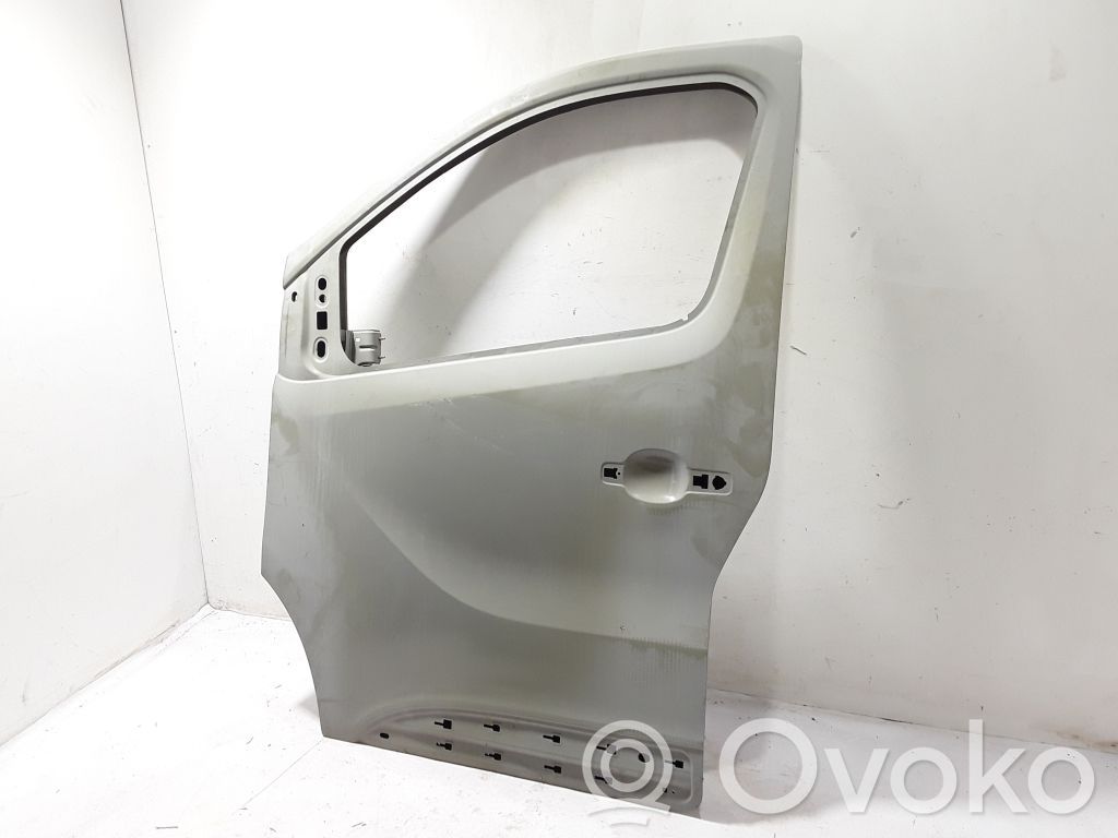 Renault Trafic III (X82) Front door 