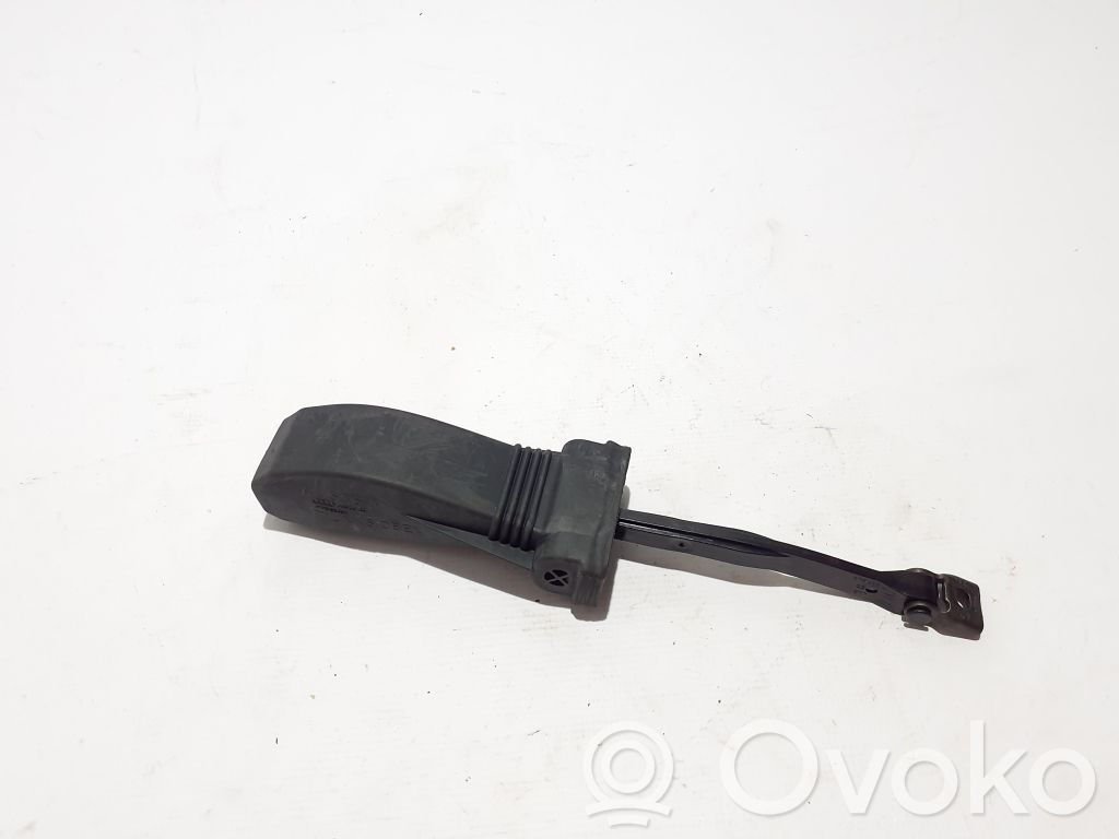 Audi Q8 Etuoven pidätin 