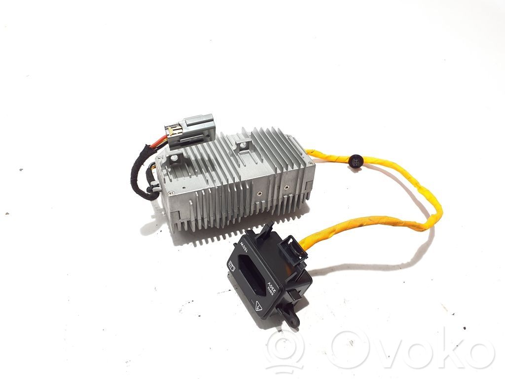 Volvo XC90 Voltage converter inverter 