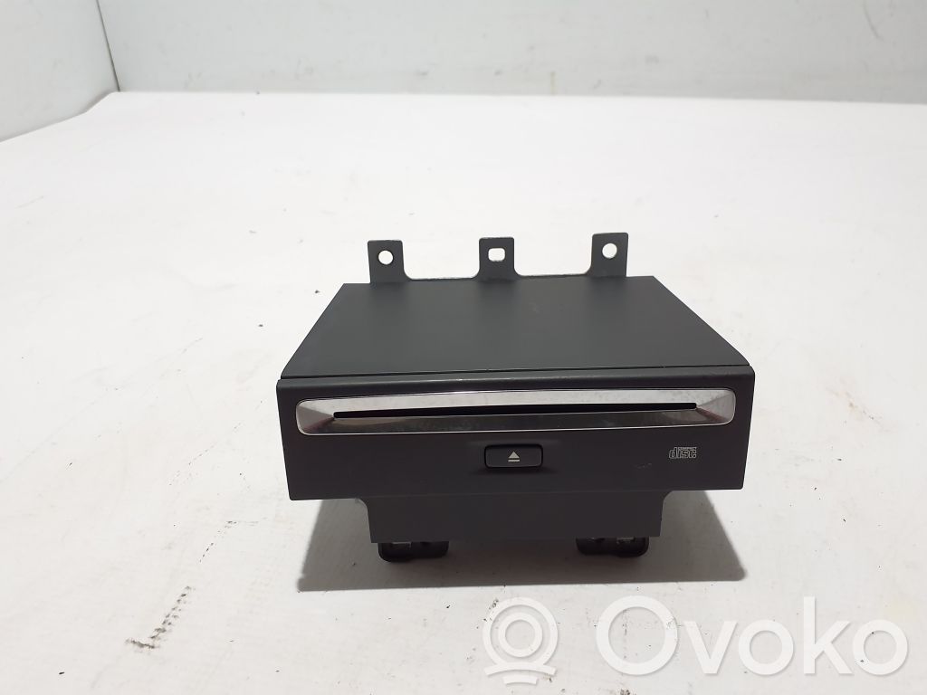 Volvo XC90 Unitate principală radio/CD/DVD/GPS 