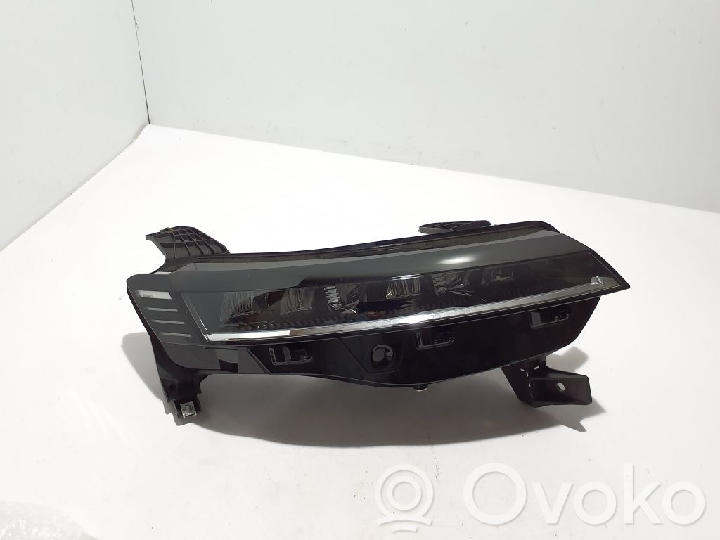 Renault Megane E-Tech Scheinwerfer 
