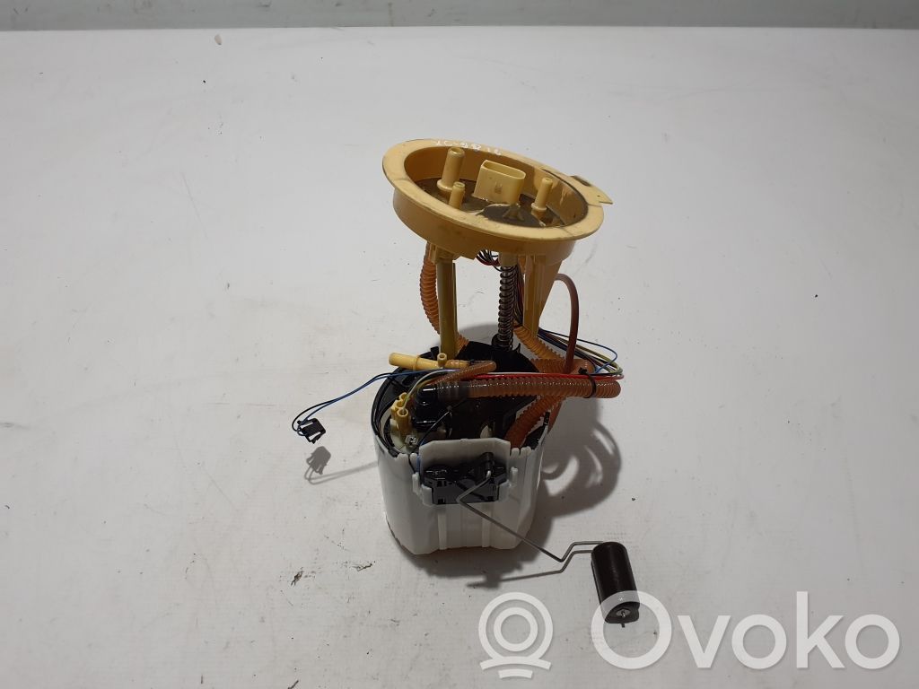 Volvo XC90 Bomba interna de combustible 