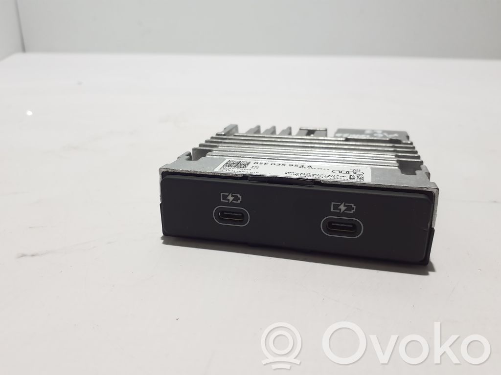 Audi A6 S6 C9 4L USB socket connector 
