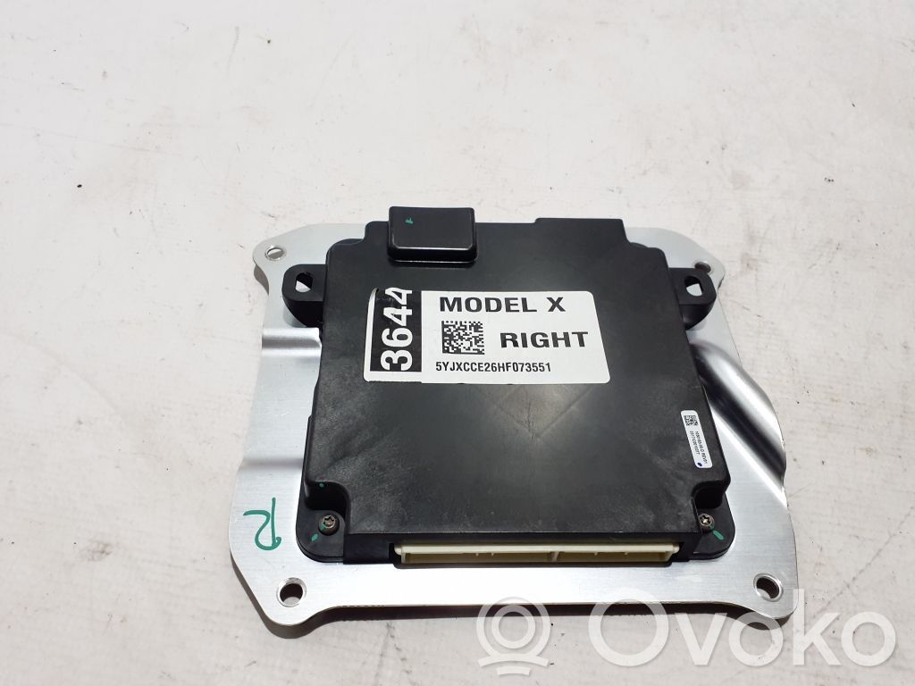Tesla Model X Door control unit/module 