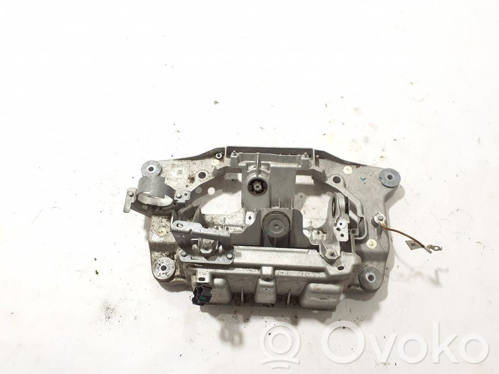 BMW 4 G22 G23 G24 G26 A/C compressor mount bracket 