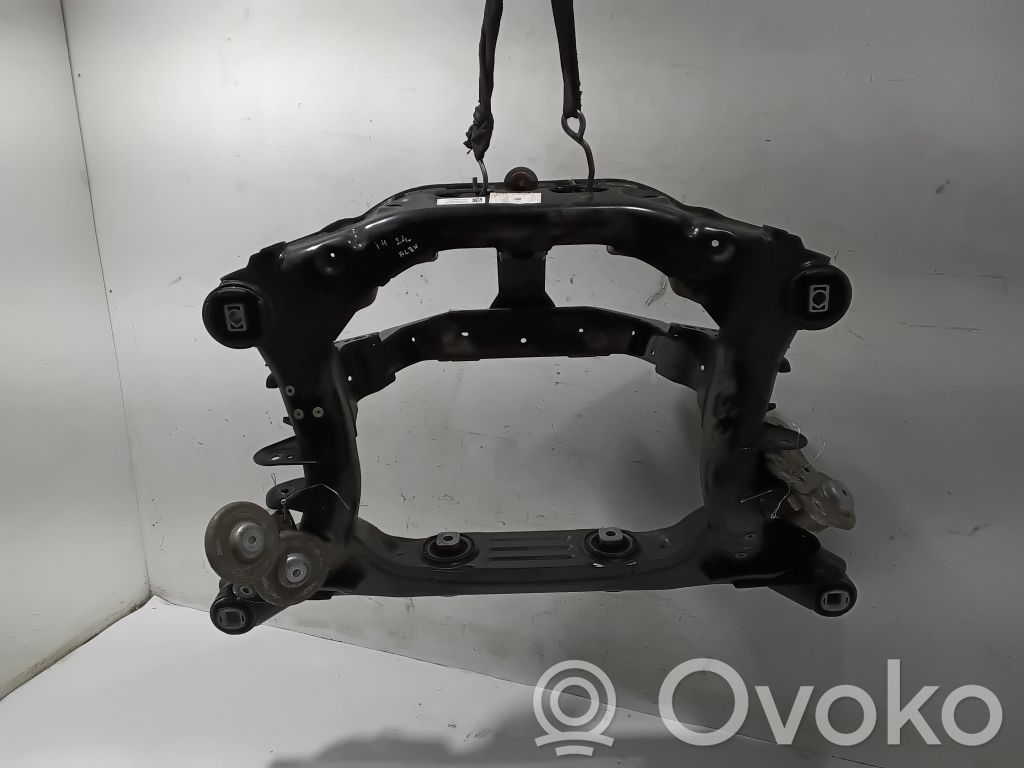 BMW 4 G22 G23 G24 G26 Galinis tiltas 