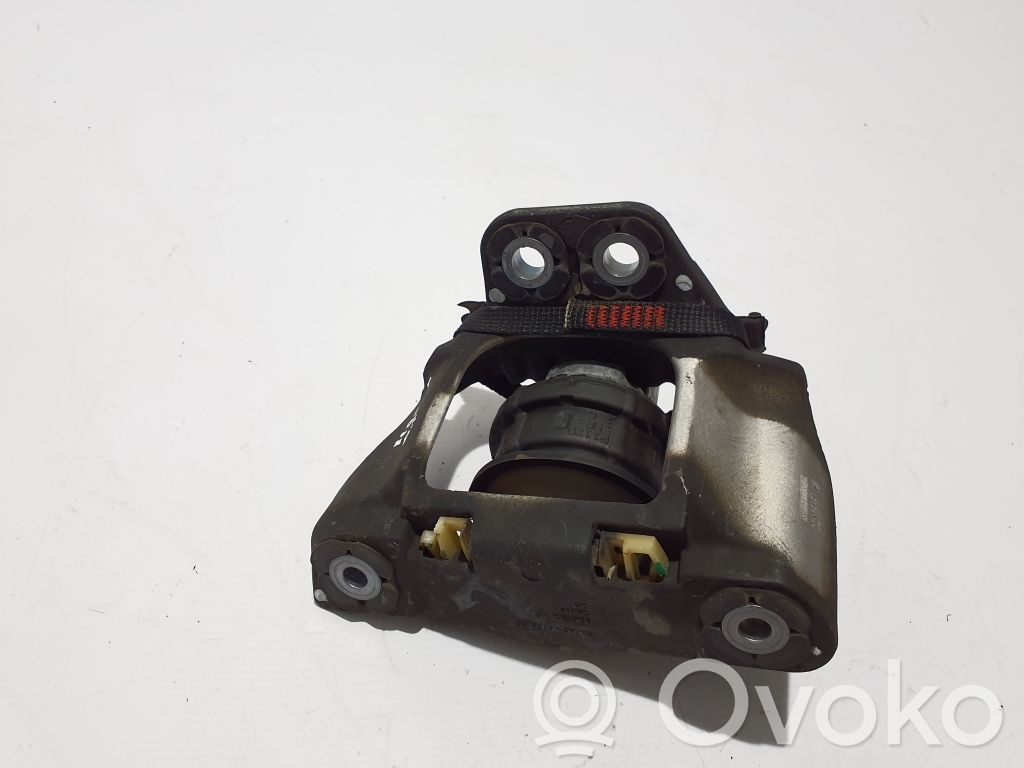 Volvo XC90 Suport tampon motor 