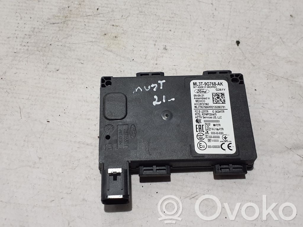 Sensor de radar Distronic   ML3T9G768AK