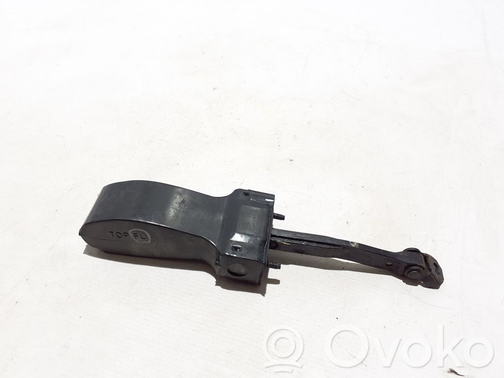 Volvo EX30 Etuoven pidätin 