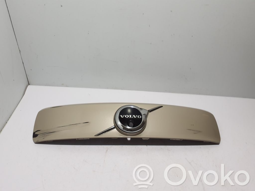 Volvo C40 Front grill 