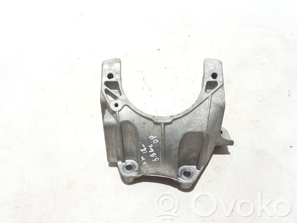 Porsche Panamera (971) Engine mount bracket 