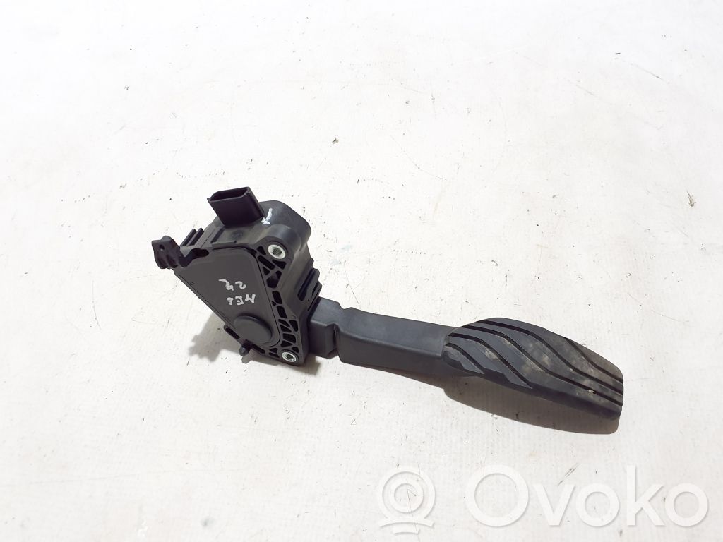 Renault Megane E-Tech Gaspedal 