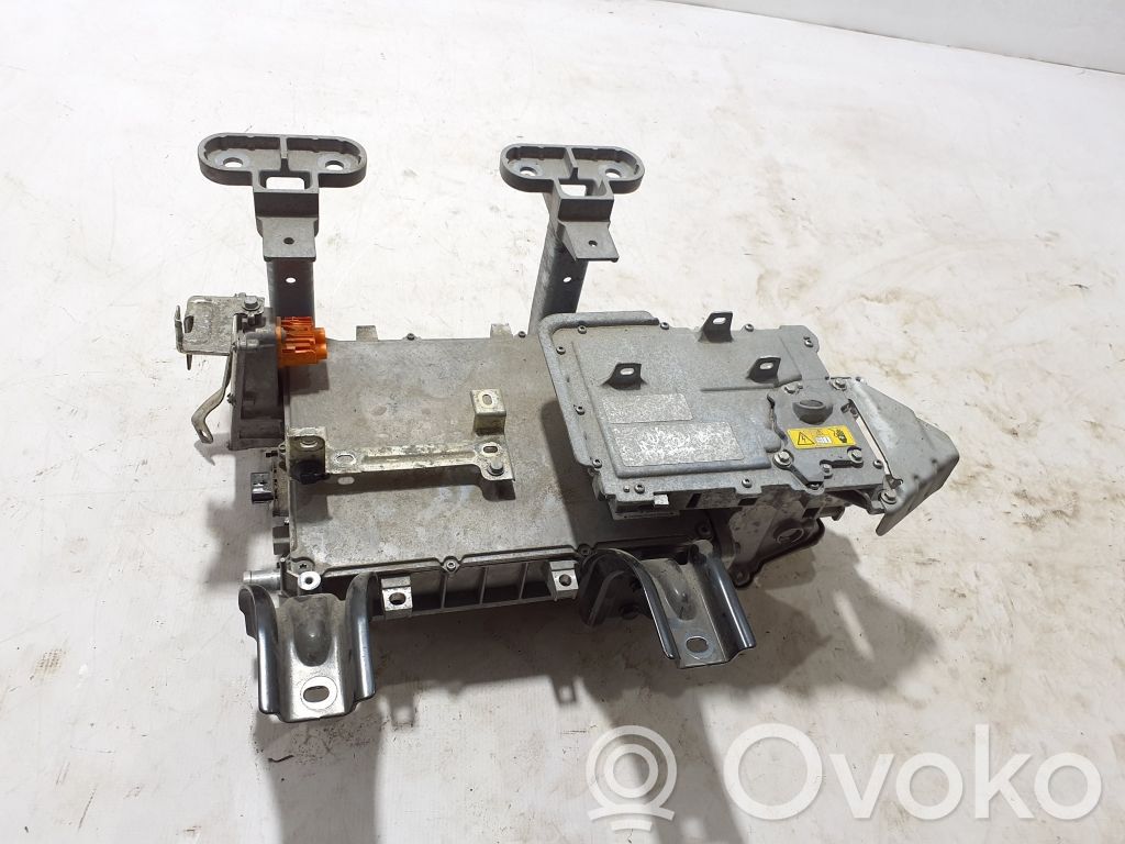 Renault Megane E-Tech Convertisseur / inversion de tension inverseur 