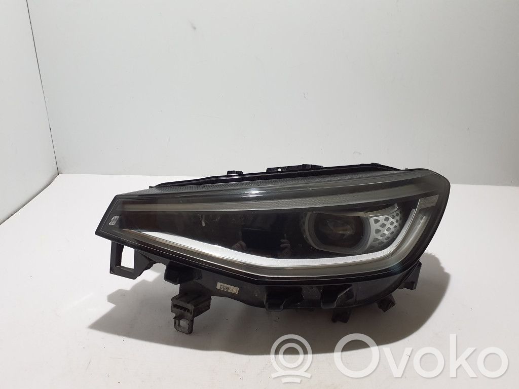 Volkswagen ID.4 Phare frontale 