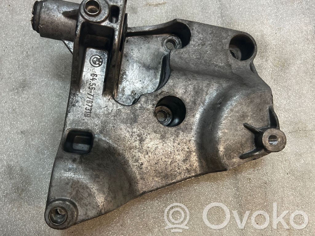 BMW 3 E46 Engine mounting bracket 