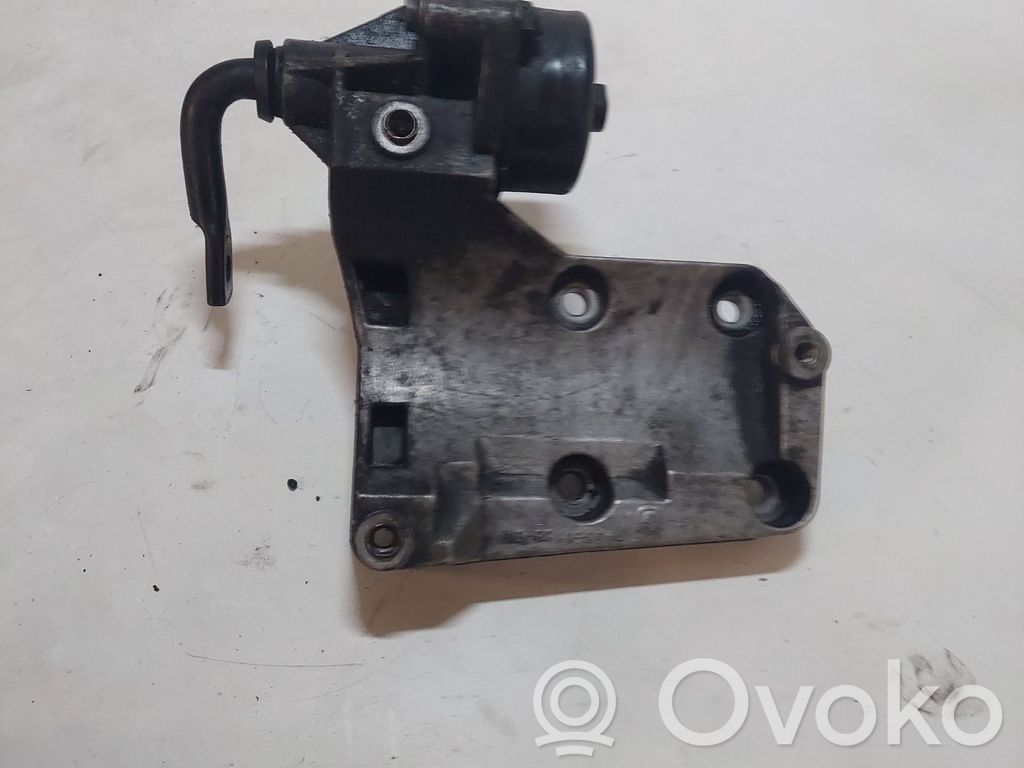 BMW 5 E39 A/C compressor mount bracket 