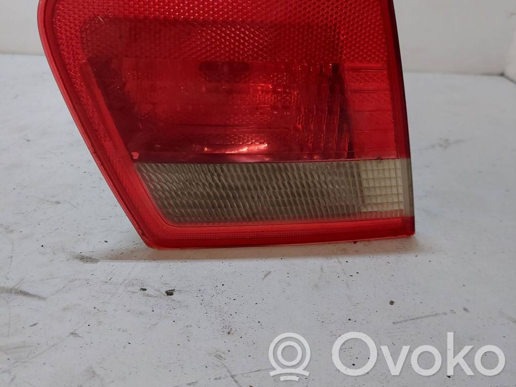 BMW 3 E46 Tailgate rear/tail lights 