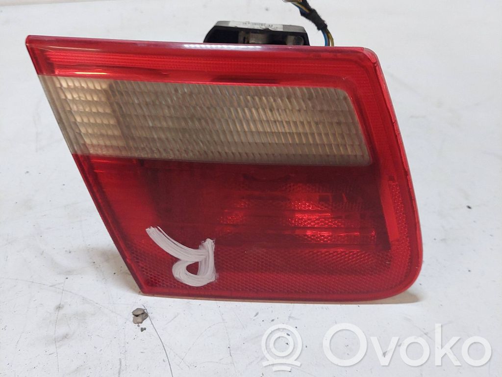 BMW 3 E46 Tailgate rear/tail lights 