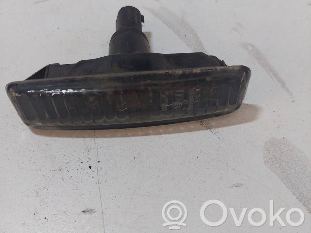BMW 5 E39 Front fender indicator light 