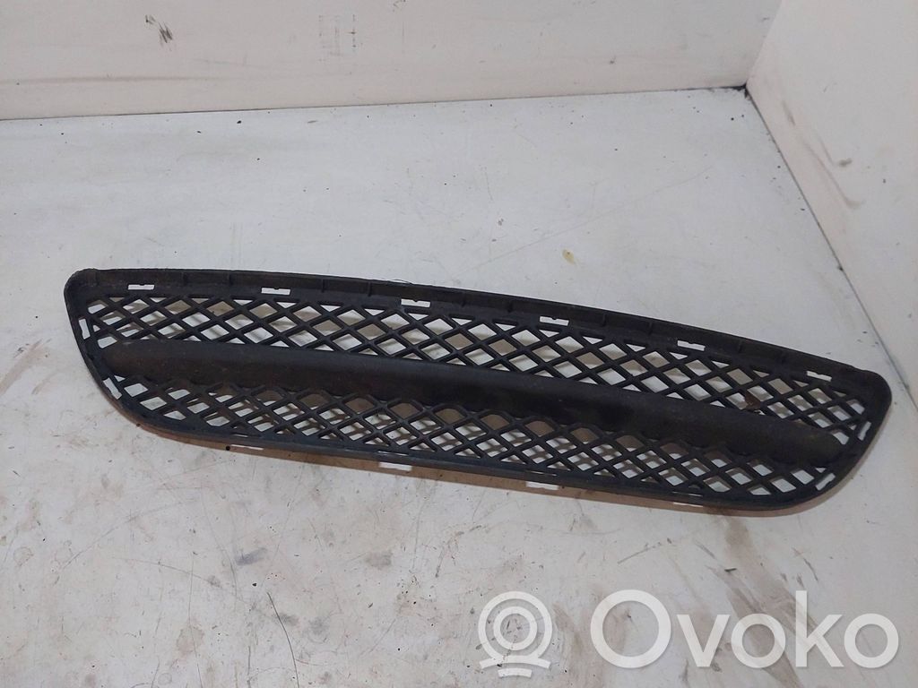 BMW 3 E90 E91 Front bumper lower grill 