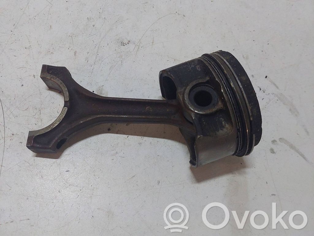 Piston with connecting rod
