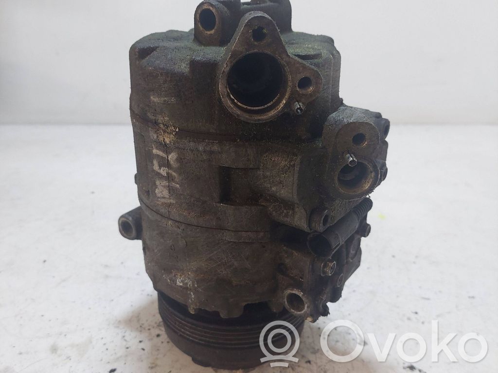 BMW 5 E39 Air conditioning (A/C) compressor (pump) 