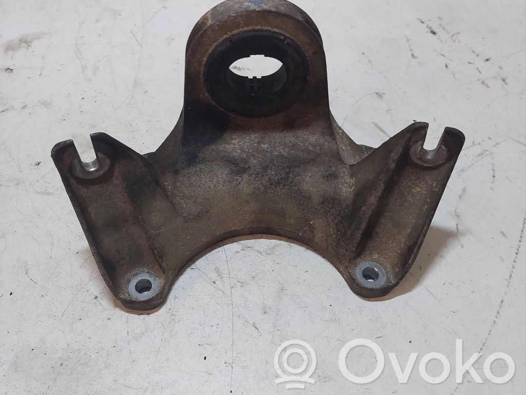 Engine mount bracket   22326754619