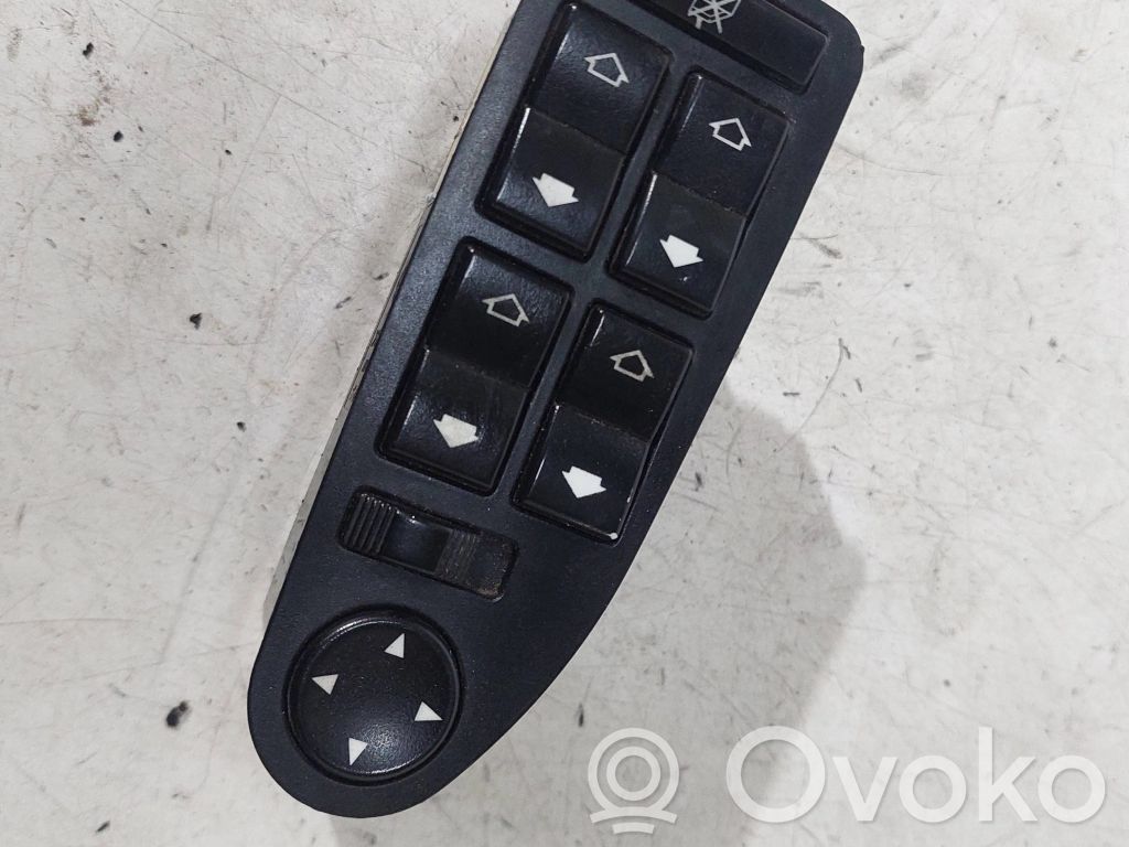 BMW 5 E39 Electric window control switch 