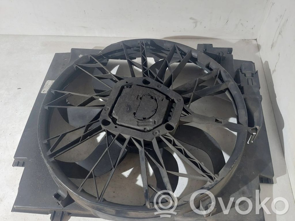 BMW 5 E60 E61 Elektrisks radiatoru ventilators 