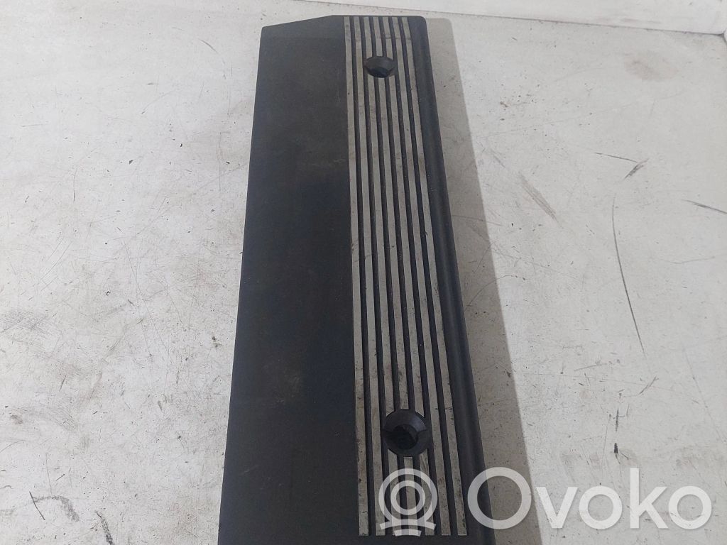 BMW 7 E38 Engine cover (trim) 