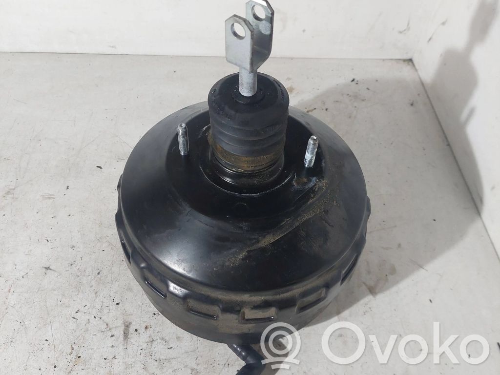 BMW 3 E90 E91 Brake booster 