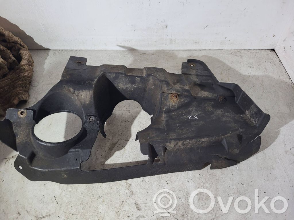 BMW X3 E83 Priekinės važiuoklės dugno apsauga 