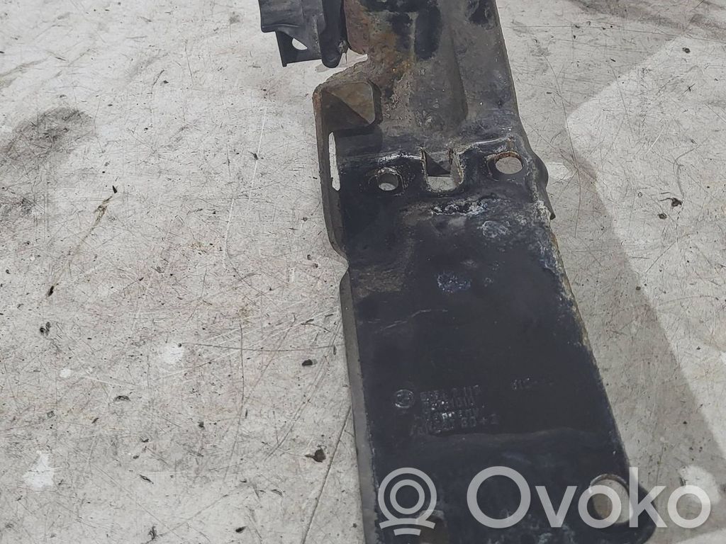 Radiator mount bracket   51647117,23781010,H260BD4Z