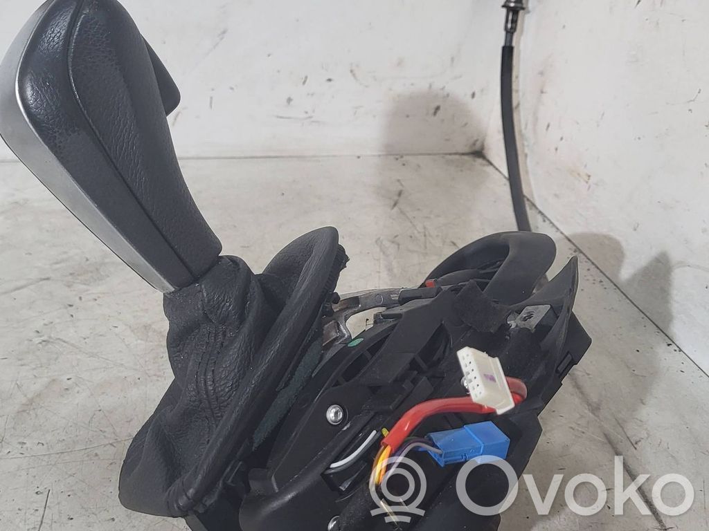 BMW 3 E90 E91 Gear shifter/selector 