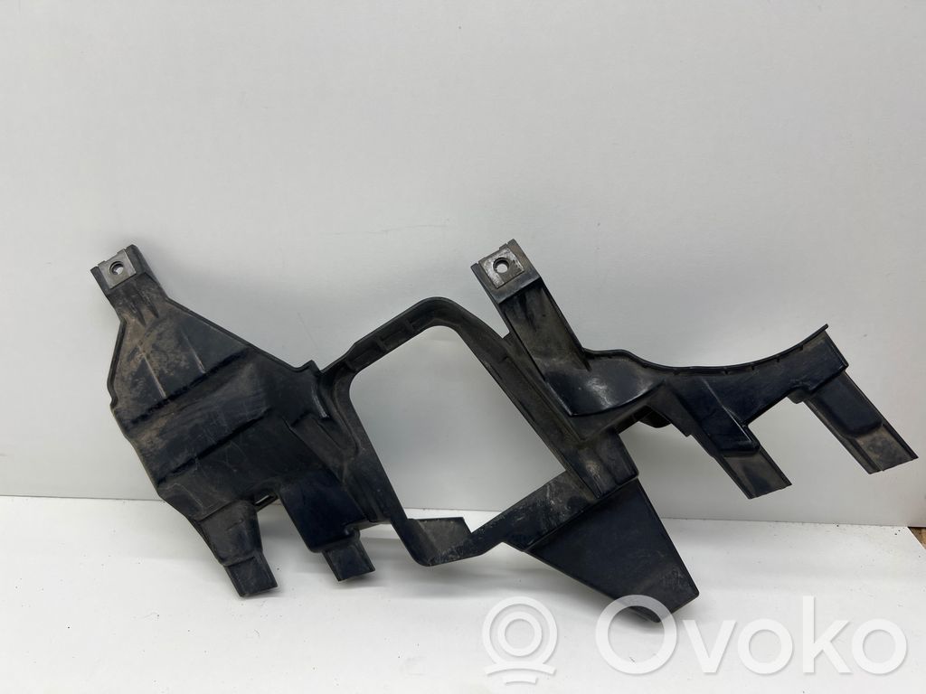 Headlight/headlamp mounting bracket   161698