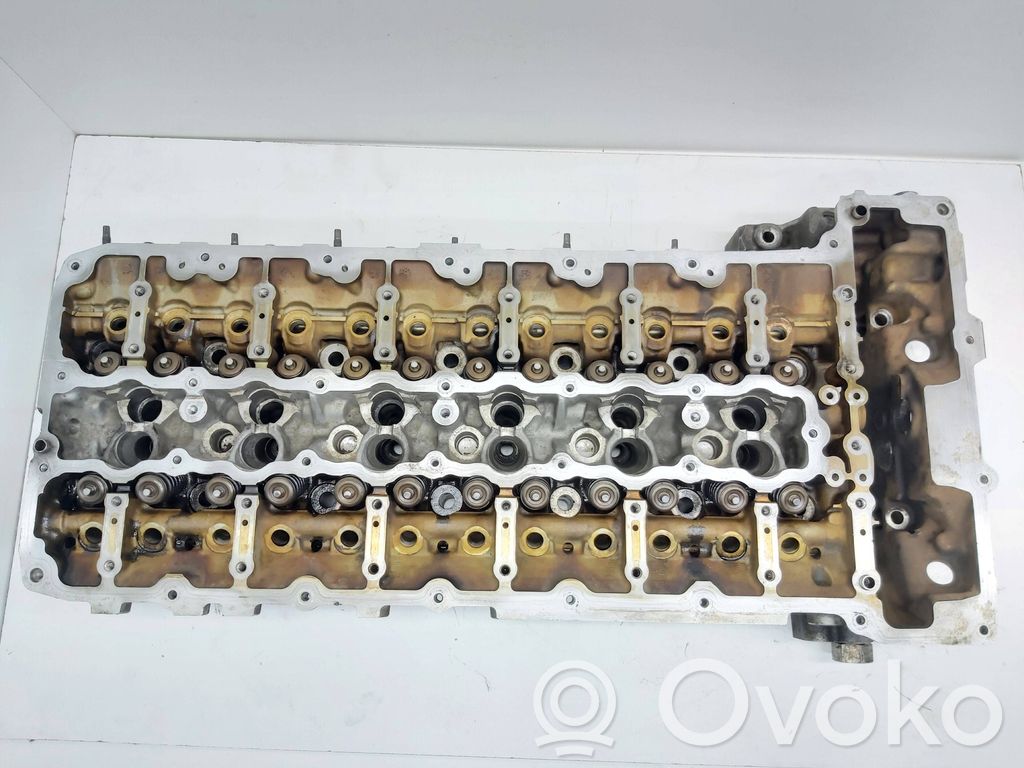 BMW 5 E60 E61 Galvutė 