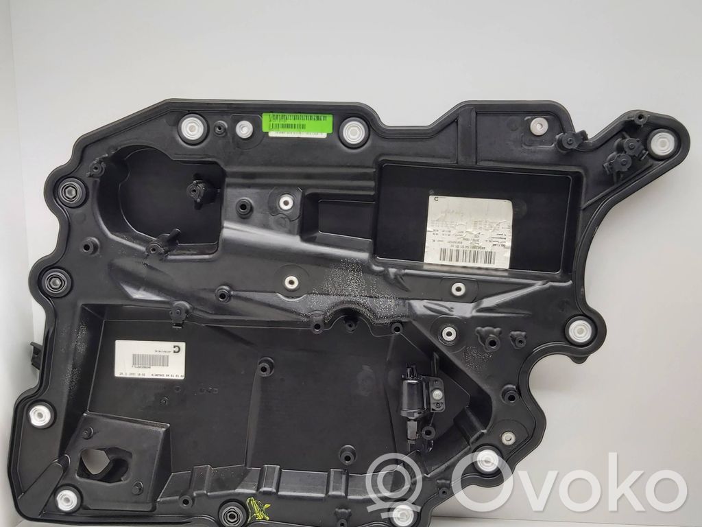 Apšuvums aizmugurējām durvīm   7026034