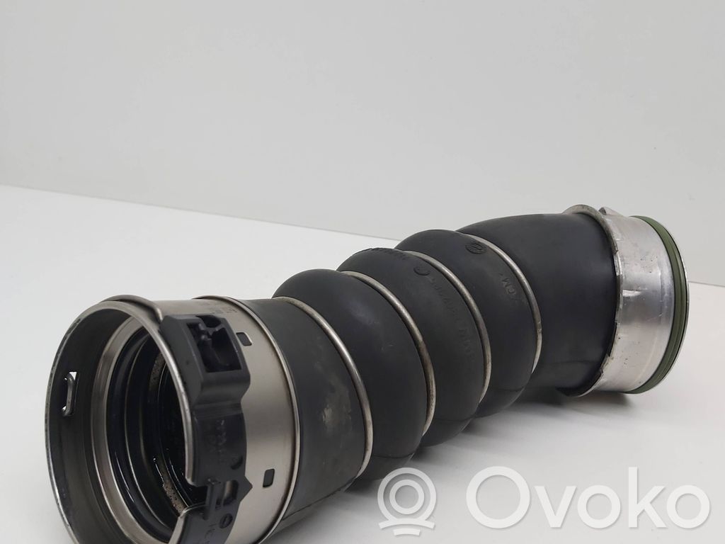 BMW X5 E70 Intercooler hose/pipe 