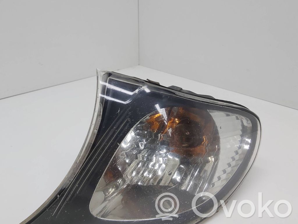 BMW 3 E46 Front indicator light 