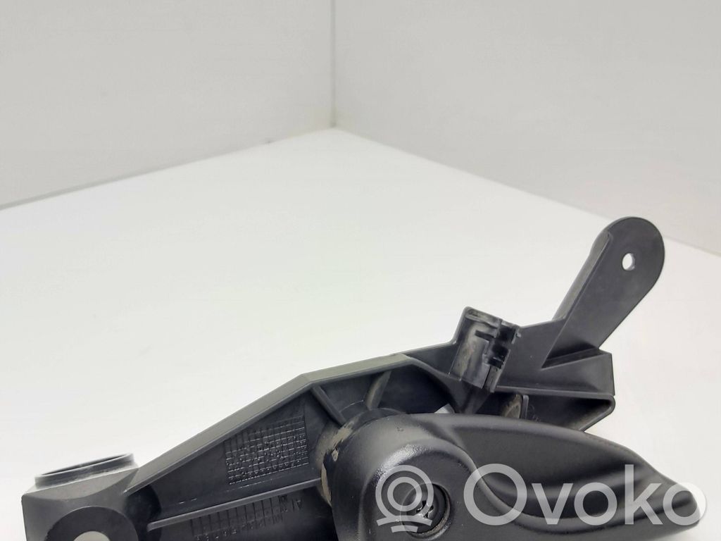 BMW X5 E70 Engine bonnet (hood) release handle 