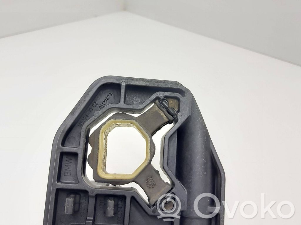 BMW 3 GT F34 Radiator mount bracket 
