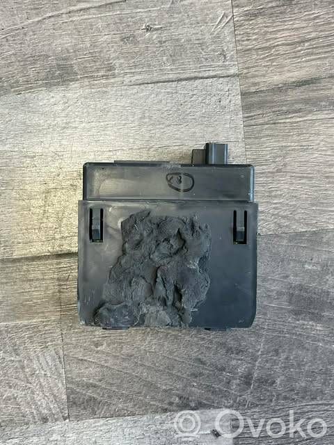 Chevrolet Corvette C6 Izmešu attīrīšanas vadības bloks 