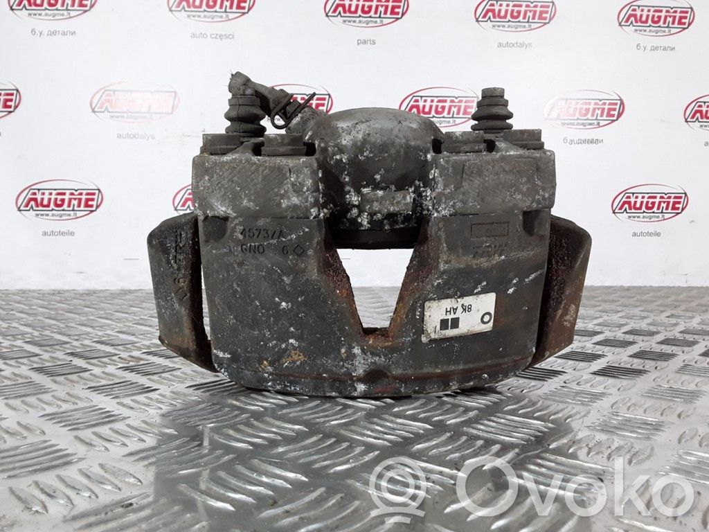 Audi A4 S4 B8 8K Etujarrusatula 