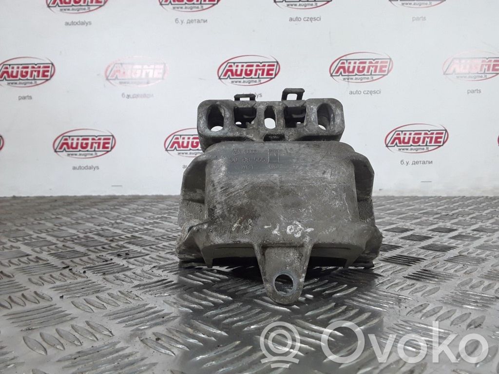 Audi A3 S3 8L Engine mount bracket 