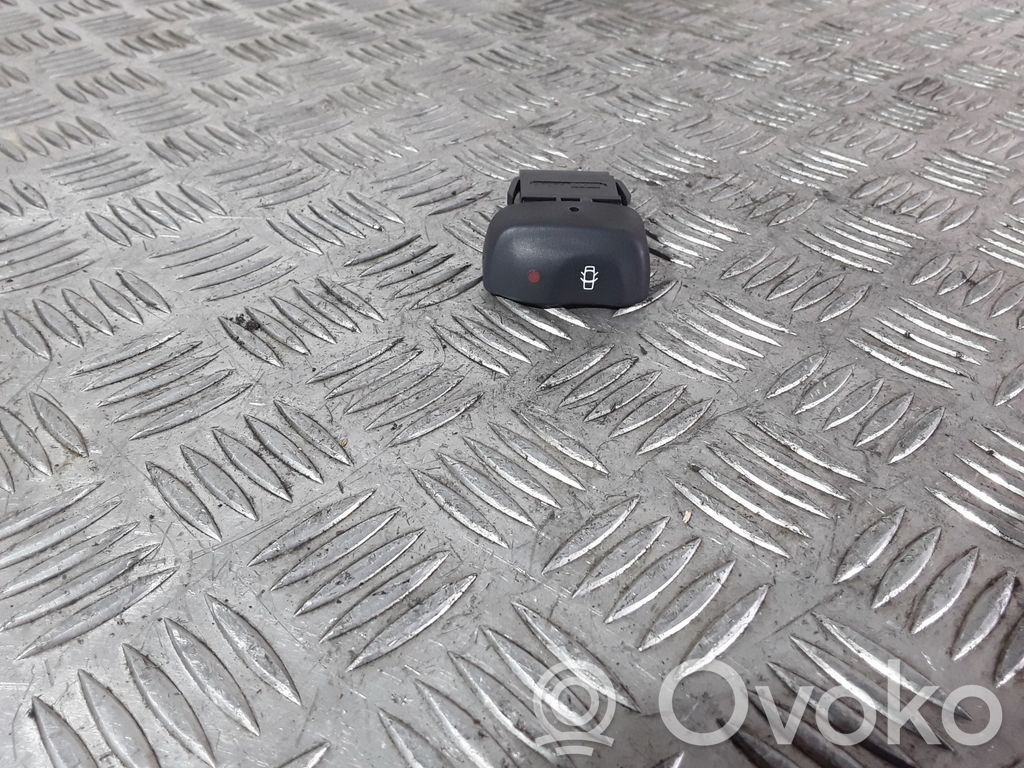 Renault Megane I Central locking switch button 