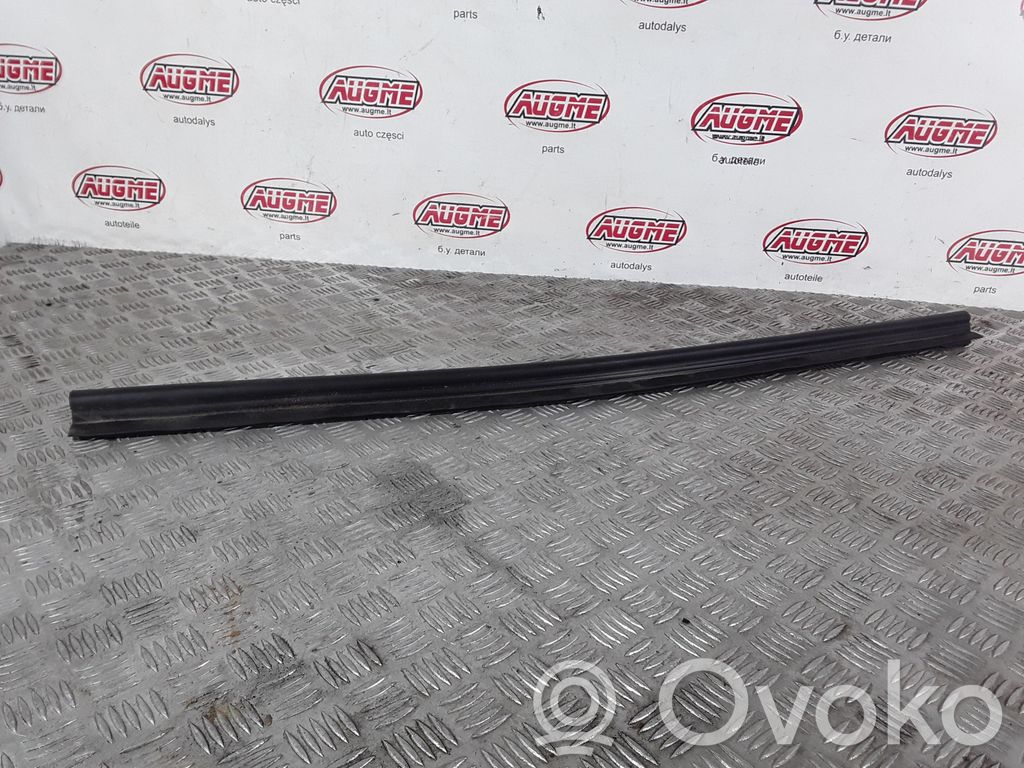 Audi A4 Allroad Windshield trim 