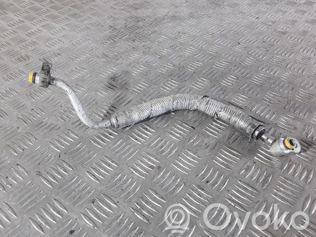 Air conditioning (A/C) pipe/hose