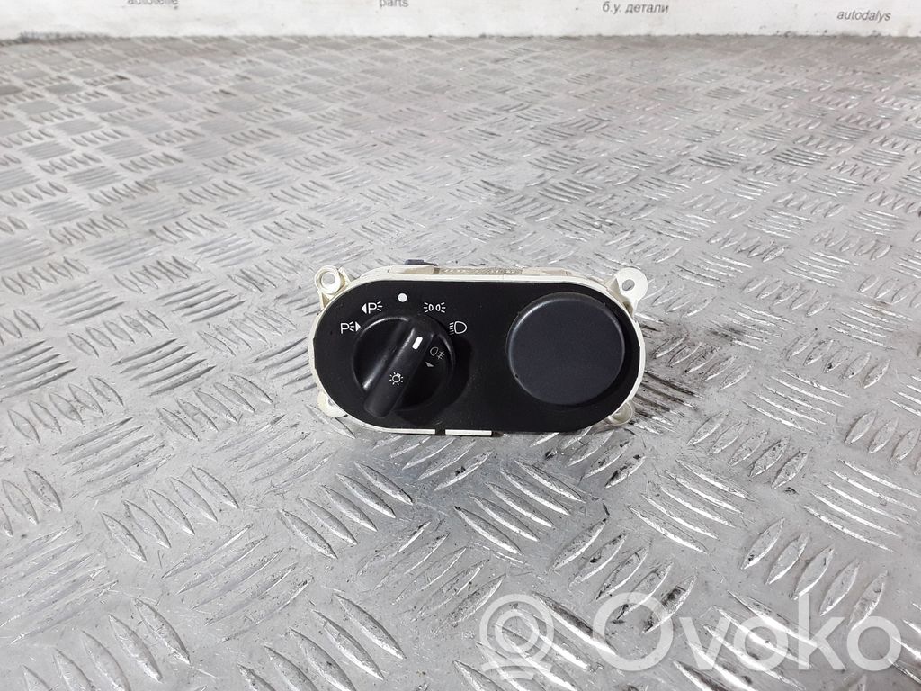 Ford Mondeo MK I Light switch 
