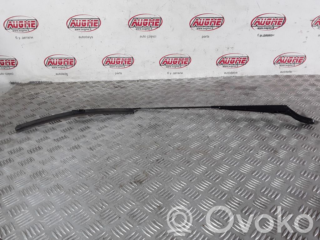 Audi A4 S4 B8 8K Priekinio stiklo valytuvas 